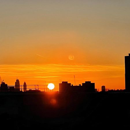 Bright Spacious En-Suite Room W/ London Views - 8Min From London Bridge! Buitenkant foto